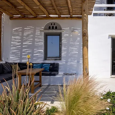 Big Blue Apartment *