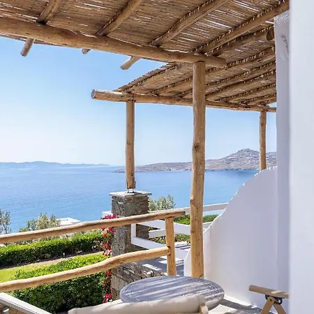 Big Blue Apartment *