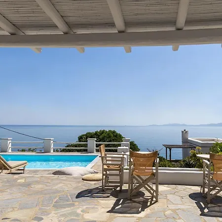 Big Blue Apartment *