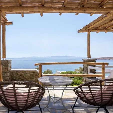 Big Blue Apartment Kionia